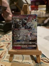 Alolan Ninetales GX (132/214) Lost Thunder Pokemon Card